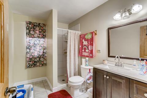 4525 Warsaw Ave, Lyons, IL 60534 photo 10