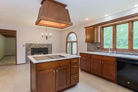 4 Pendleton Way, Bloomington, IL 61704 photo 4