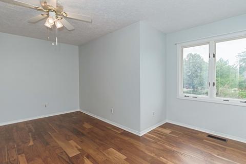 4 Pendleton Way, Bloomington, IL 61704 photo 24