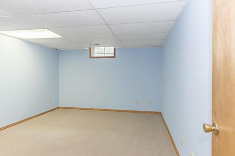 4 Pendleton Way, Bloomington, IL 61704 photo 31