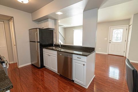 1210 Quincy Ct, Wheeling, IL 60090 photo 15