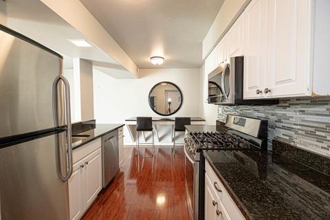 1210 Quincy Ct, Wheeling, IL 60090 photo 14
