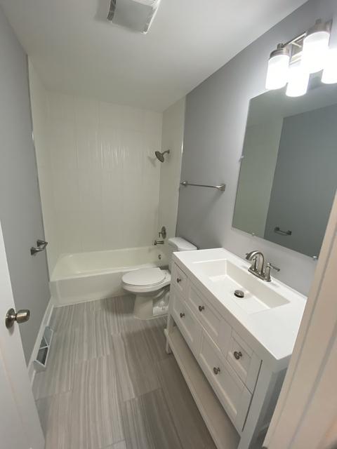 656 Willow Rd, Matteson, IL 60443 photo 10