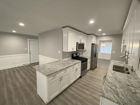 656 Willow Rd, Matteson, IL 60443 photo 7