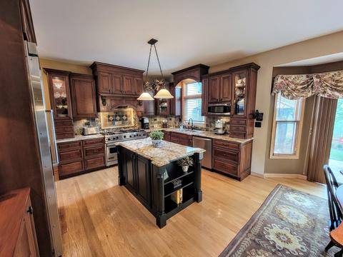 615 Downey St, Hoffman Estates, IL 60169 photo 13