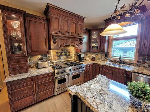 615 Downey St, Hoffman Estates, IL 60169 photo 12