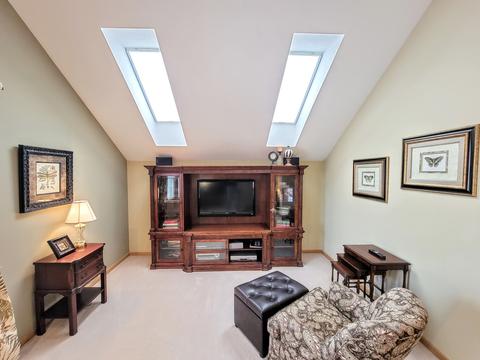 615 Downey St, Hoffman Estates, IL 60169 photo 38