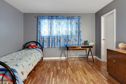 681 Audubon St, Hoffman Estates, IL 60169 photo 16