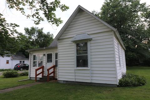 21 Lynn St, Weldon, IL 61882 photo 17