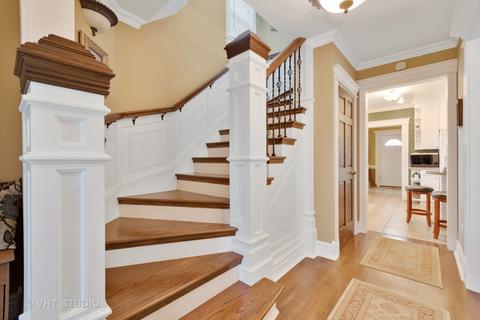 1605 Mitchell Rd, Aurora, IL 60505 photo 4