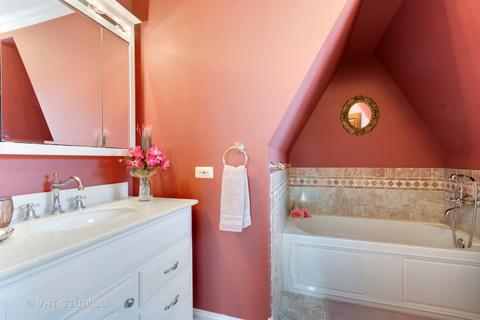 1605 Mitchell Rd, Aurora, IL 60505 photo 17