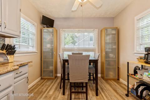 222 W Division St, Itasca, IL 60143 photo 16