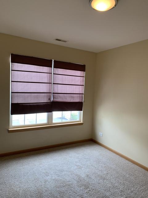 609 Arbor Cir, Lakemoor, IL 60051 photo 11