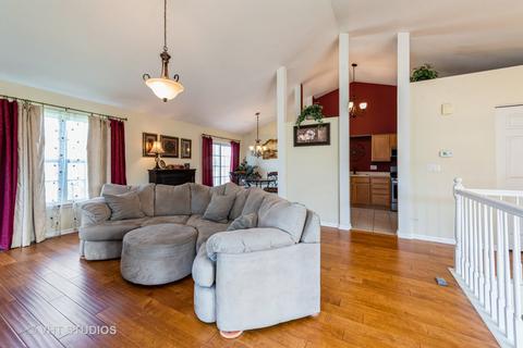 326 Emerald Ln, Algonquin, IL 60102 photo 3