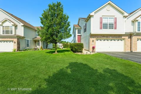 326 Emerald Ln, Algonquin, IL 60102 photo 1