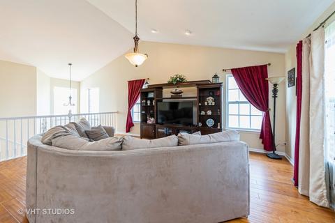 326 Emerald Ln, Algonquin, IL 60102 photo 5