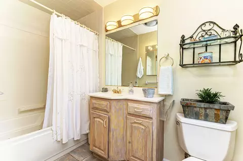 26 W075 Tomahawk Dr, Wheaton, IL 60189 photo 30