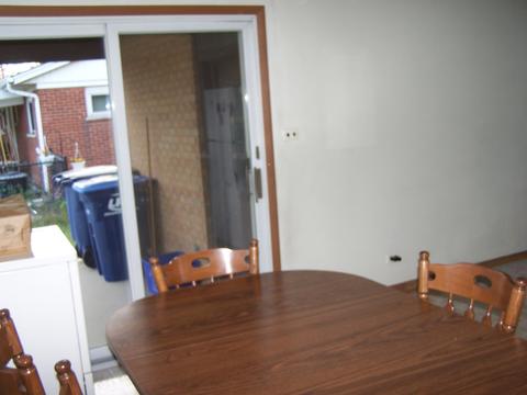 29 W Walnut Ave, Des Plaines, IL 60016 photo 6