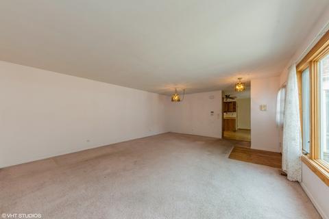 2 Pepperell On Asbury, Rolling Meadows, IL 60008 photo 3