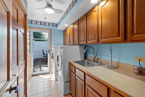950 Stonehaven Dr, Elgin, IL 60124 photo 24