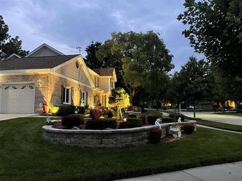 950 Stonehaven Dr, Elgin, IL 60124 photo 4