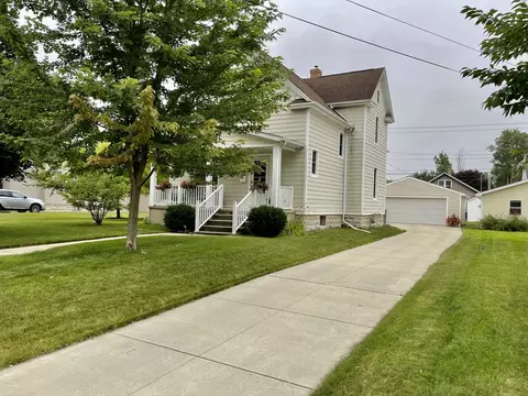 2722 5th St, Peru, IL 61354 photo 3