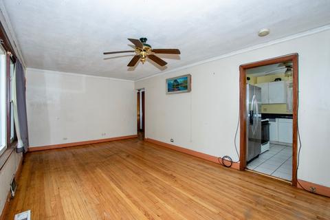 1784 Pratt St, Des Plaines, IL 60018 photo 14