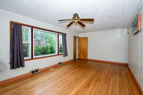 1784 Pratt St, Des Plaines, IL 60018 photo 13