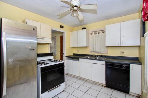 1784 Pratt St, Des Plaines, IL 60018 photo 16