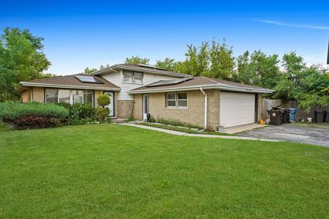 7656 W 80th St, Bridgeview, IL 60455 photo 1