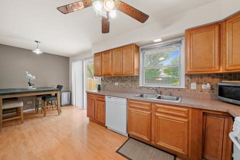 7656 W 80th St, Bridgeview, IL 60455 photo 7