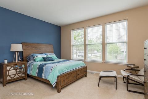 1834 Foxridge Ct, Aurora, IL 60502 photo 8