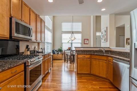 1834 Foxridge Ct, Aurora, IL 60502 photo 3
