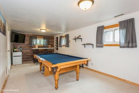 565 Baxter Ln, Hoffman Estates, IL 60169 photo 11