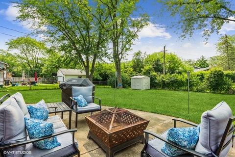 565 Baxter Ln, Hoffman Estates, IL 60169 photo 14