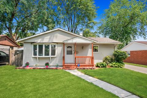 758 N Green Dr, Wheeling, IL 60090 photo 20