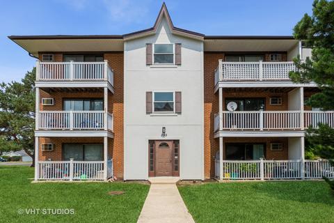 255 Gregory St #6, Aurora, IL 60504 photo 1