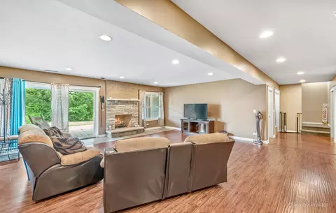 3600 Weingart Rd, Johnsburg, IL 60051 photo 24