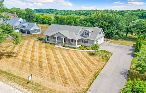 3600 Weingart Rd, Johnsburg, IL 60051 photo 1