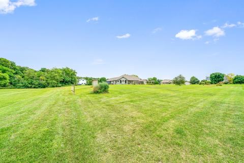 14975 Chais Ct E, Hinckley, IL 60520 photo 38