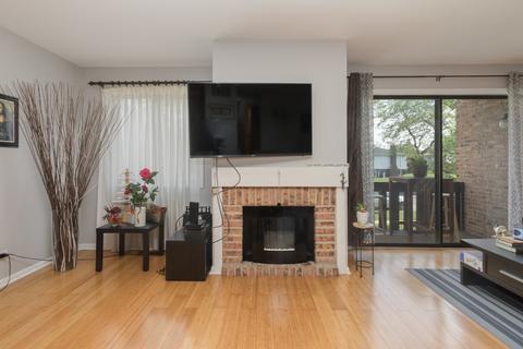 334 Sheridan Dr #1B, Willowbrook, IL 60527 photo 7