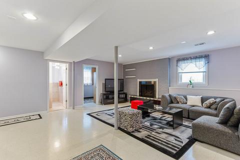 38 E Armitage Ave, Addison, IL 60101 photo 19
