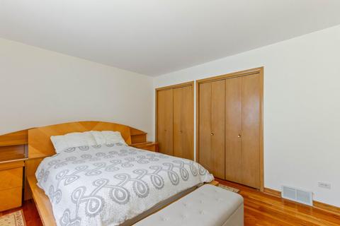 38 E Armitage Ave, Addison, IL 60101 photo 13