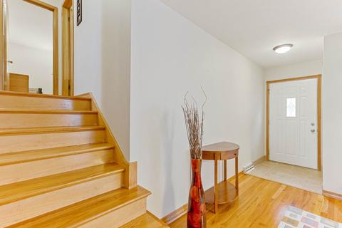 38 E Armitage Ave, Addison, IL 60101 photo 11
