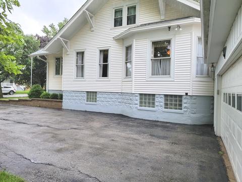 315 E 4th St, Gridley, IL 61744 photo 8
