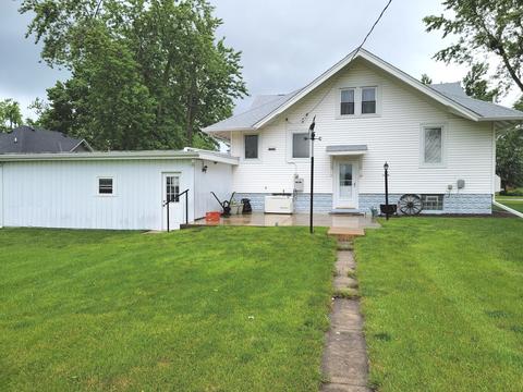 315 E 4th St, Gridley, IL 61744 photo 7