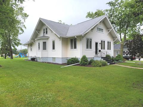 315 E 4th St, Gridley, IL 61744 photo 3