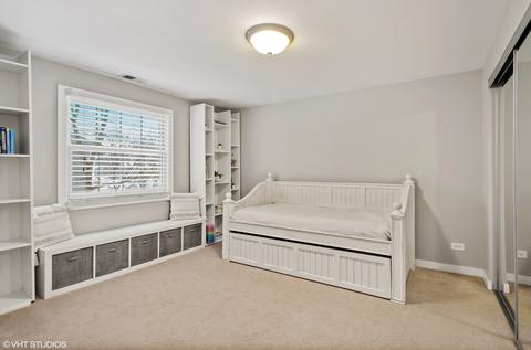 2 S514 Arrowhead Dr, Wheaton, IL 60189 photo 22