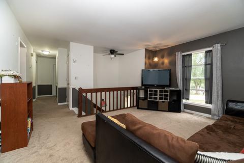 528 Kingston Blvd, Mchenry, IL 60050 photo 4