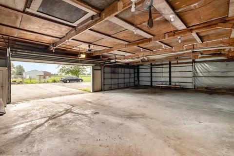 315 W Eagle Lake Rd, Beecher, IL 60401 photo 4